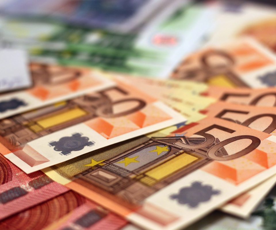 Indennità INPS di 600 euro: regole e istruzioni